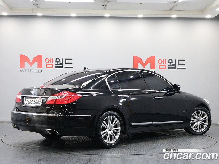 Hyundai Genesis фото 3