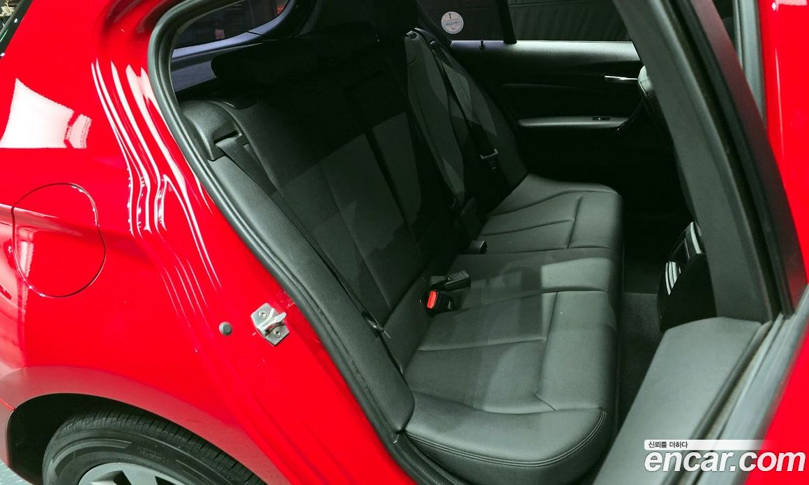BMW 1-Series (F20) фото 12