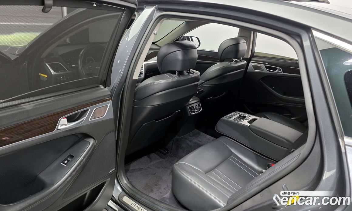 Genesis G80 фото 11