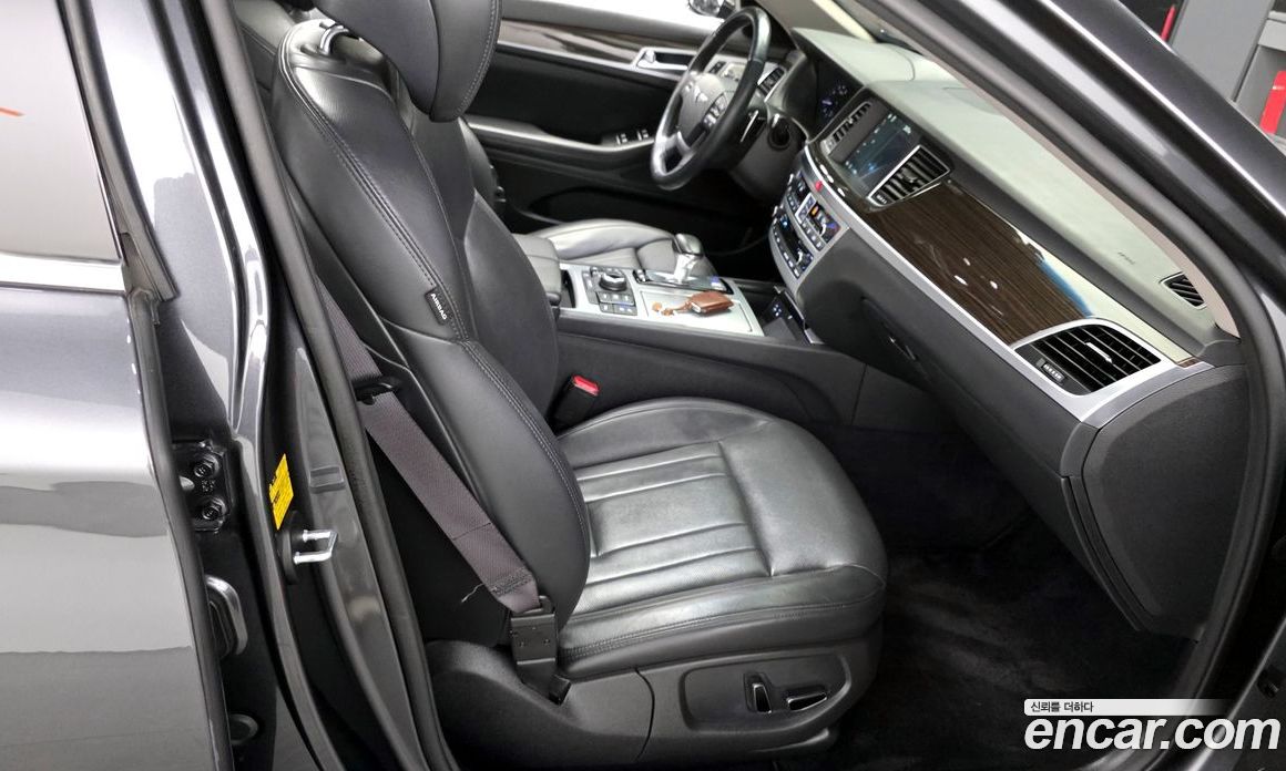 Genesis G80 фото 12
