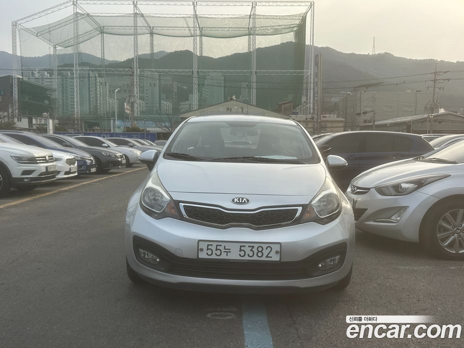 Kia Pride 3rd Gen фото 2