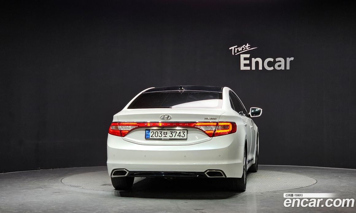 Hyundai Grandeur (HG) фото 4