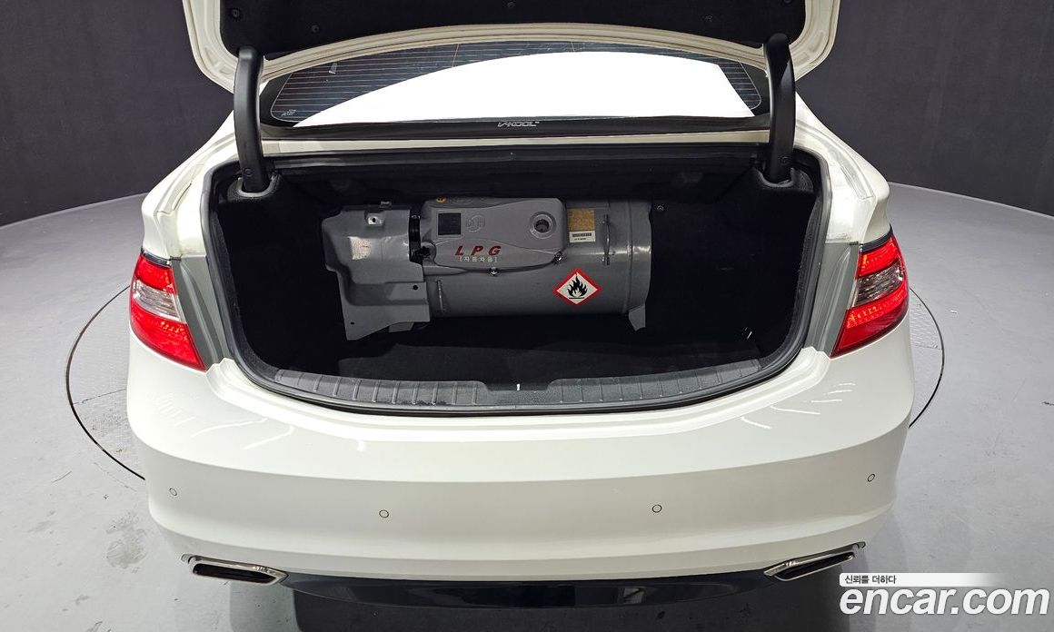 Hyundai Grandeur (HG) фото 20
