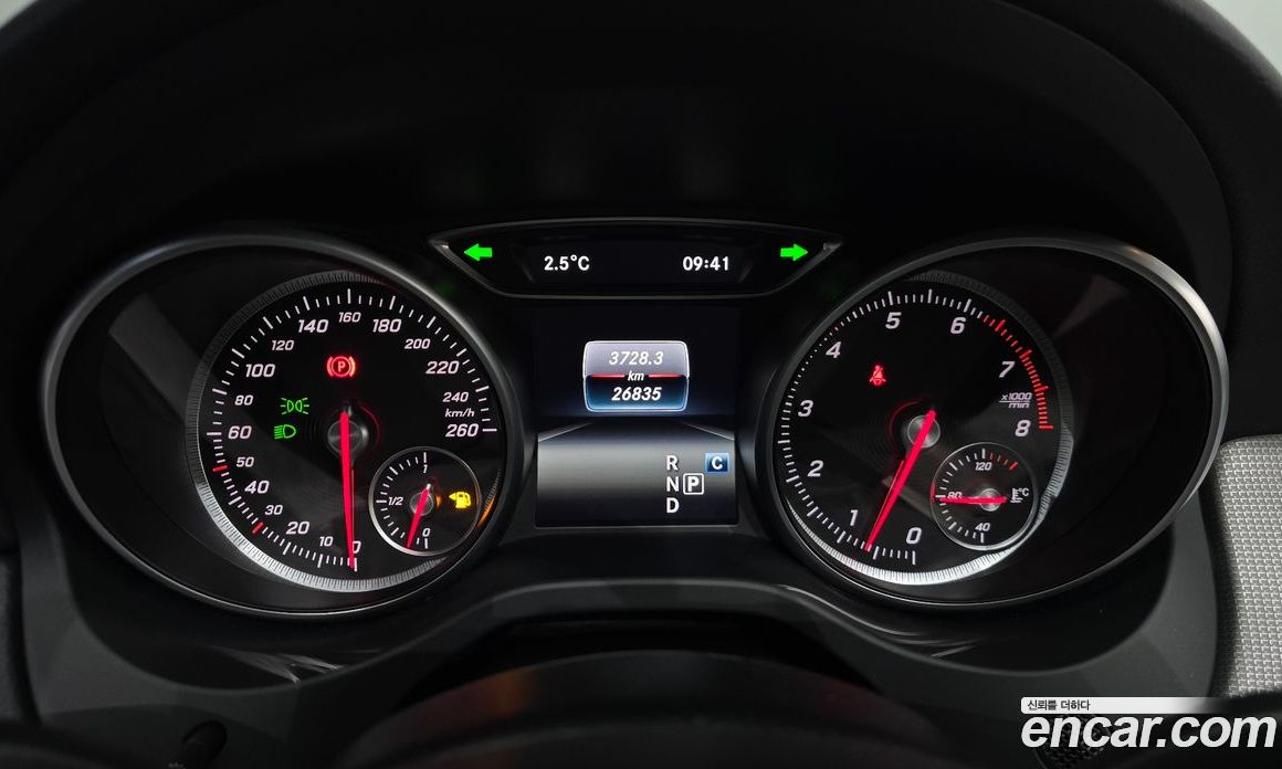 Mercedes-Benz CLA-Class C117 фото 8