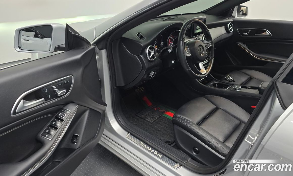 Mercedes-Benz CLA-Class C117 фото 11