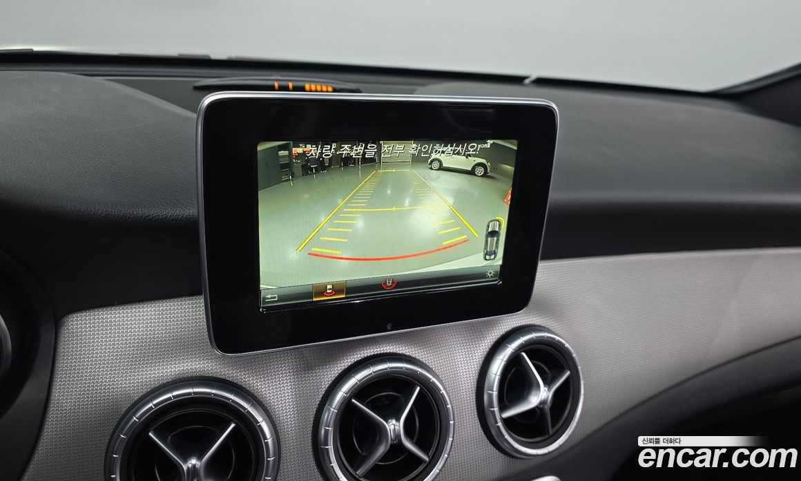 Mercedes-Benz CLA-Class C117 фото 16