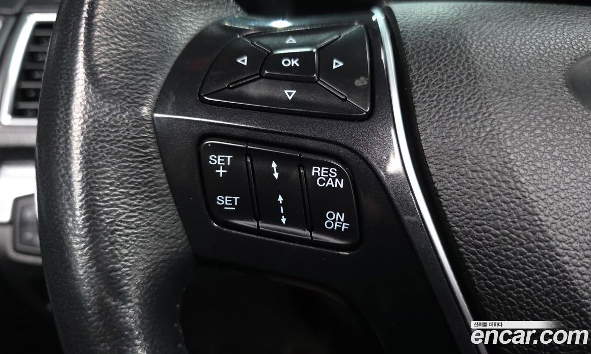 Ford Explorer 5th Gen фото 17