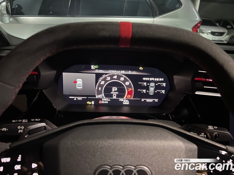 Audi RS3 (8Y) фото 11