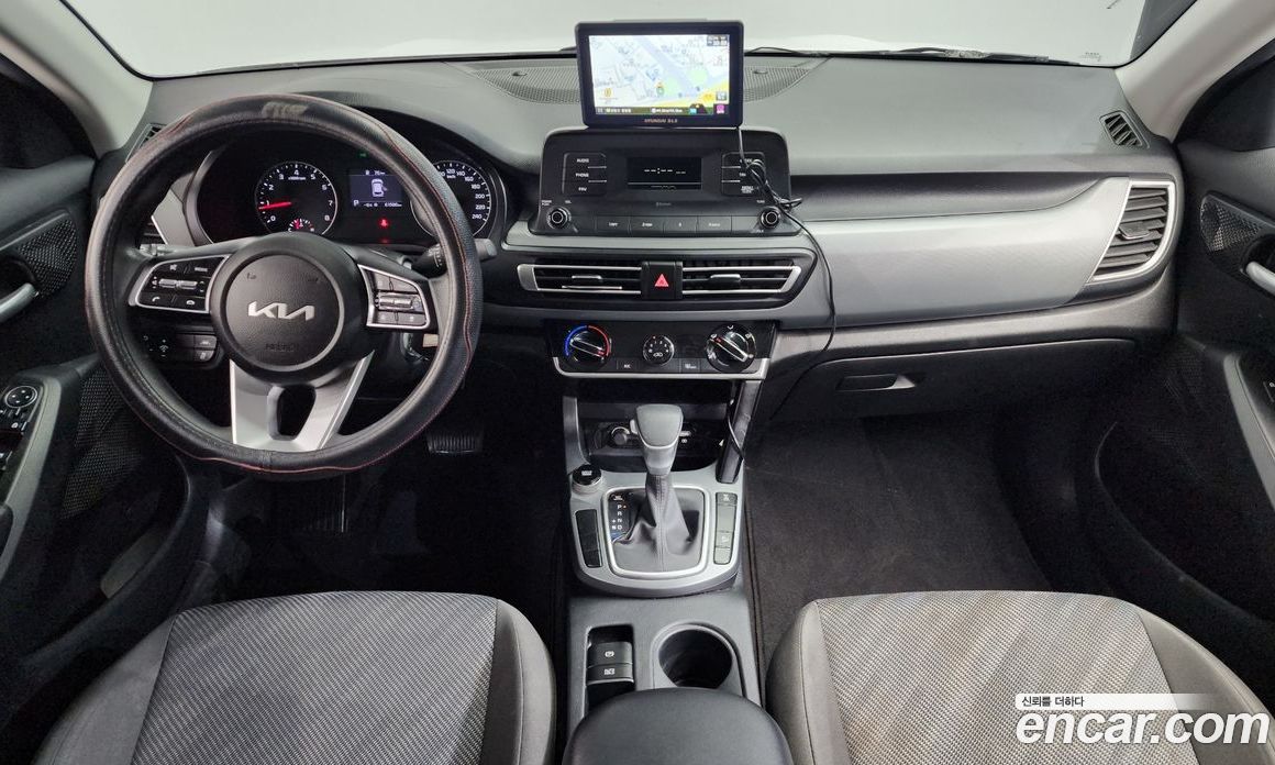 Kia Seltos фото 7