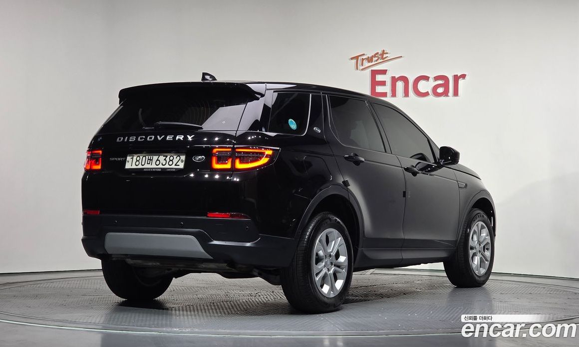 Land Rover Discovery Sport 2nd Gen фото 2