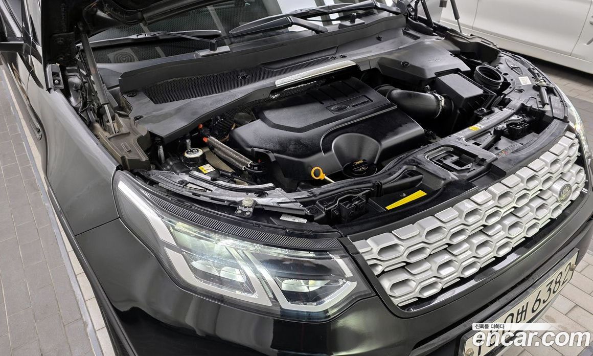 Land Rover Discovery Sport 2nd Gen фото 6