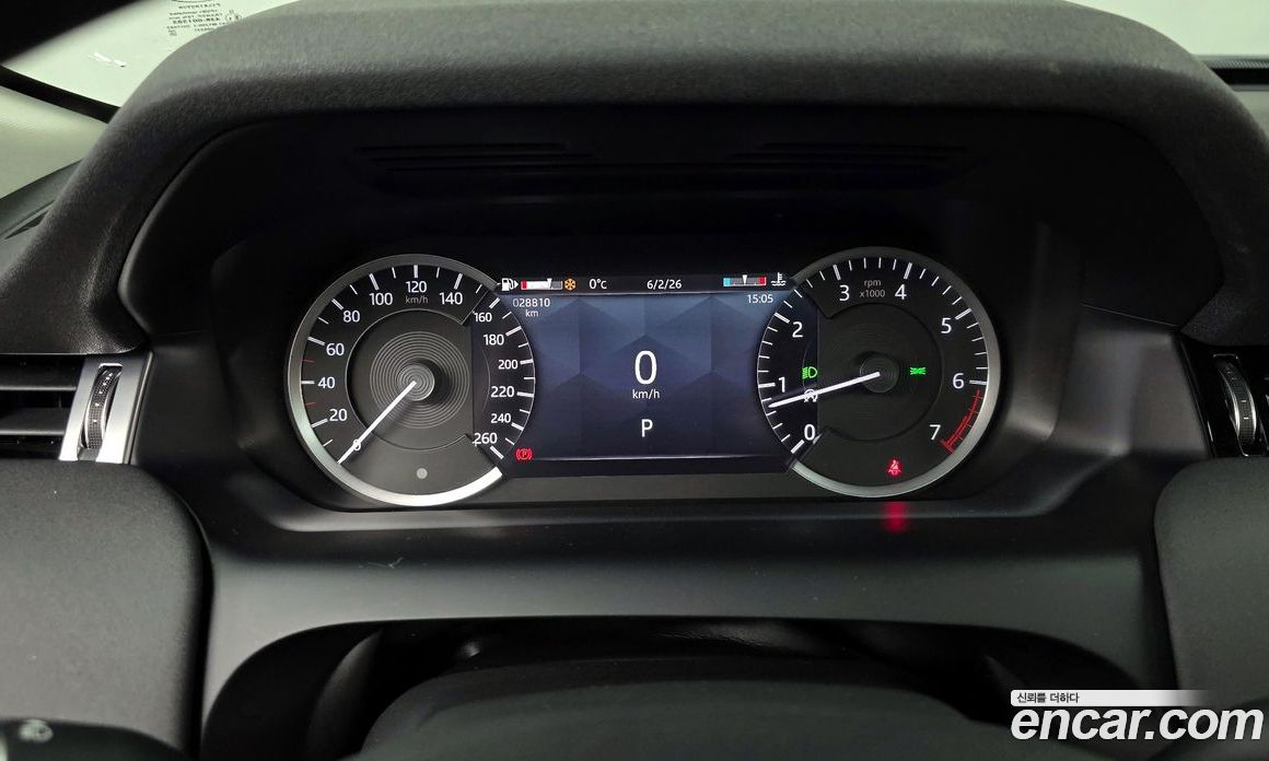 Land Rover Discovery Sport 2nd Gen фото 8