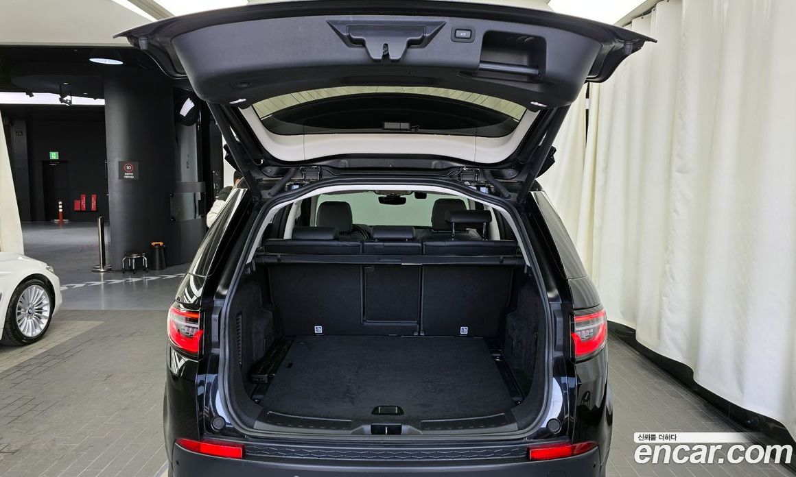 Land Rover Discovery Sport 2nd Gen фото 20