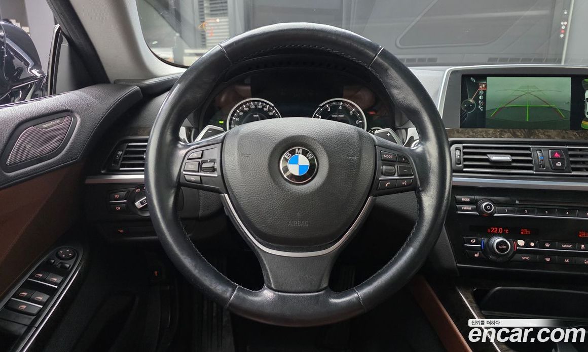 BMW 6-Series (F12) фото 13