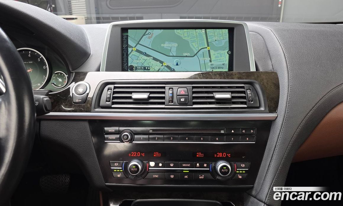 BMW 6-Series (F12) фото 18