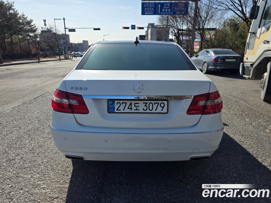 Mercedes-Benz E-Class W212 фото 5