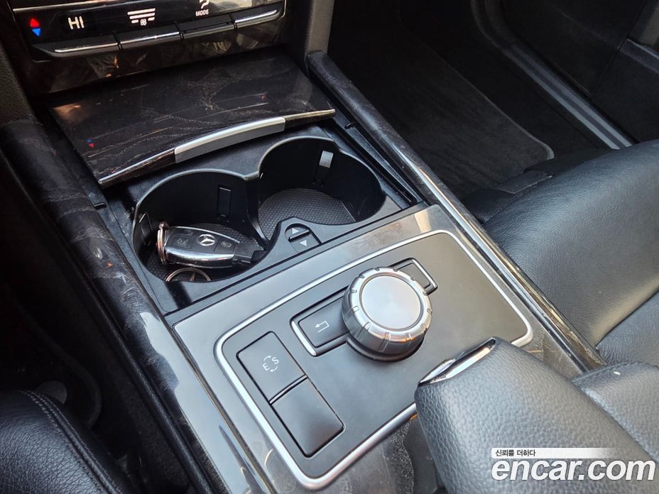 Mercedes-Benz E-Class W212 фото 12