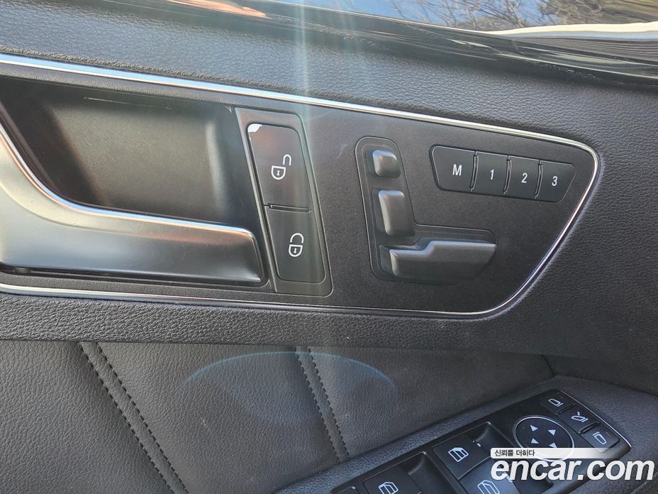 Mercedes-Benz E-Class W212 фото 20