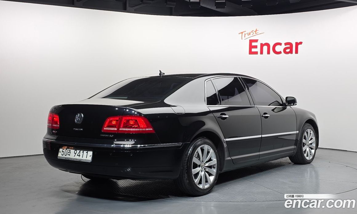 Volkswagen Phaeton фото 2
