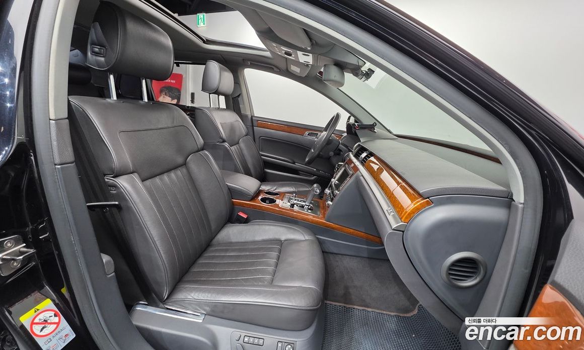 Volkswagen Phaeton фото 10