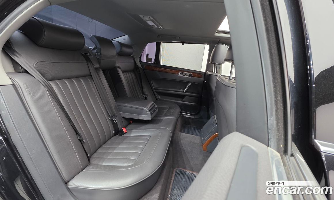 Volkswagen Phaeton фото 20