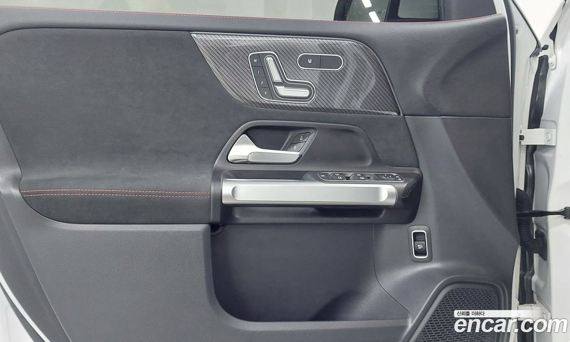 Mercedes-Benz GLB-Class X247 фото 15
