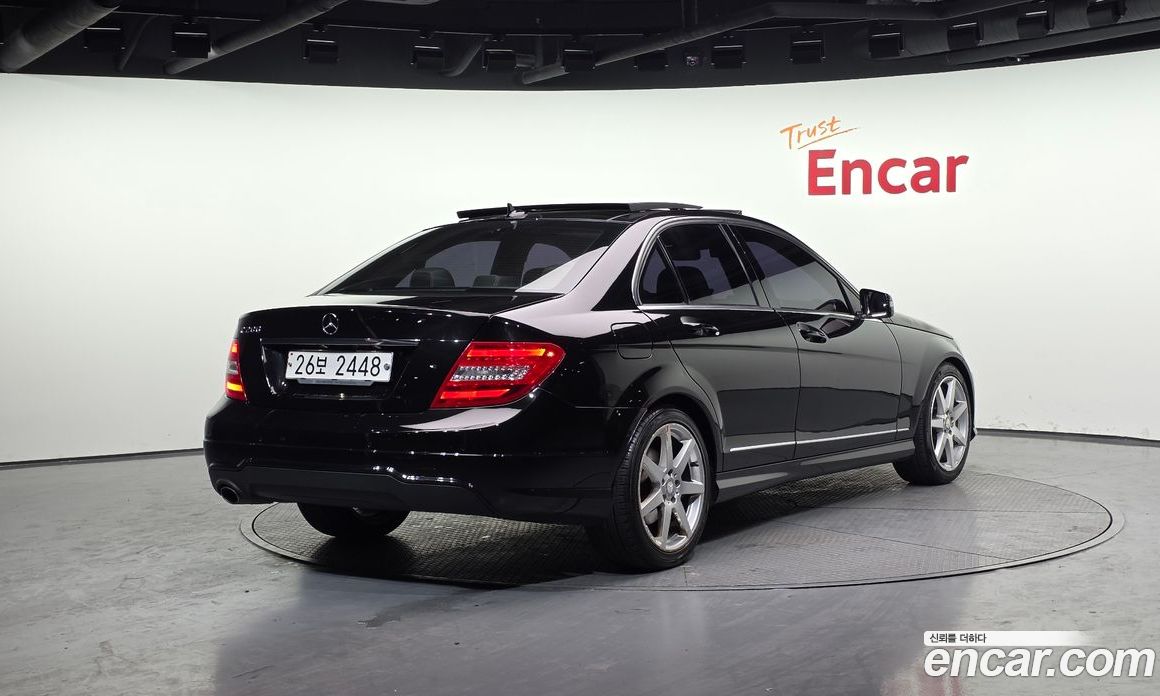 Mercedes-Benz C-Class W204 фото 2
