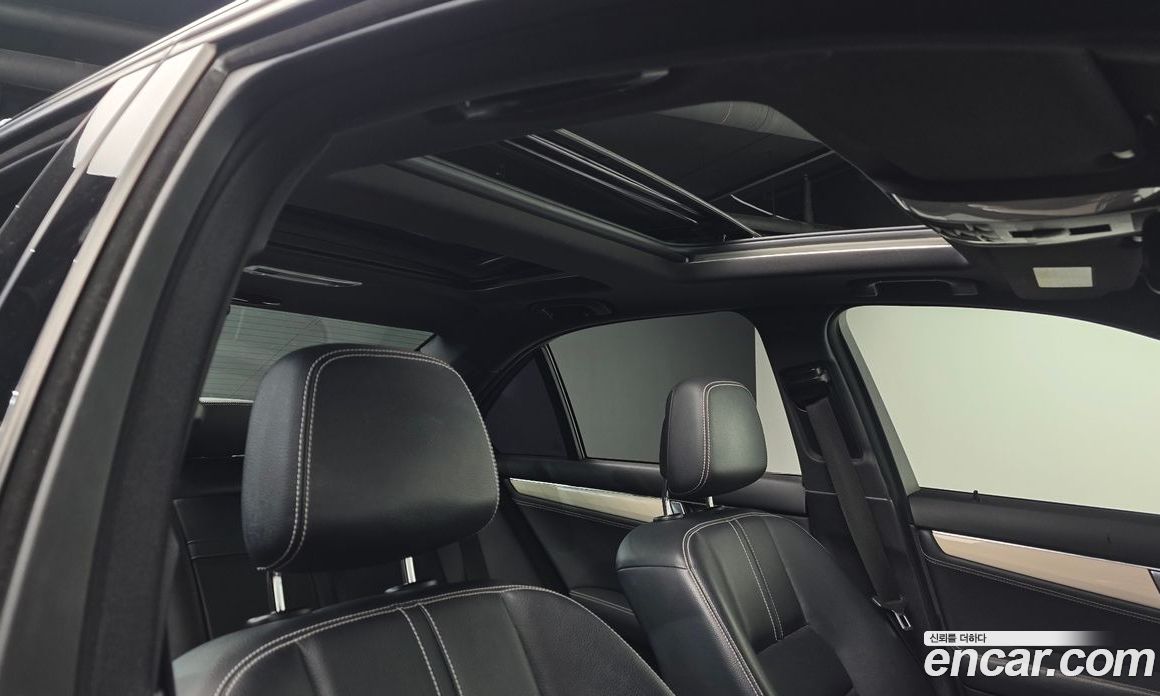 Mercedes-Benz C-Class W204 фото 17