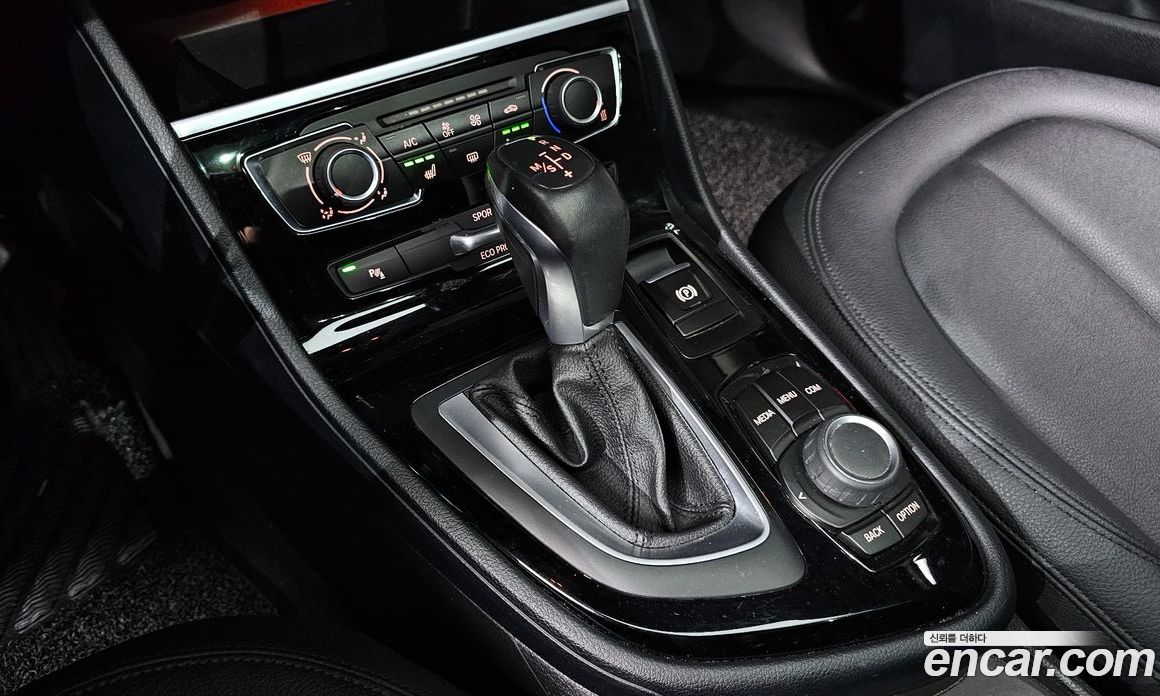 BMW 2-Series (F45) фото 9