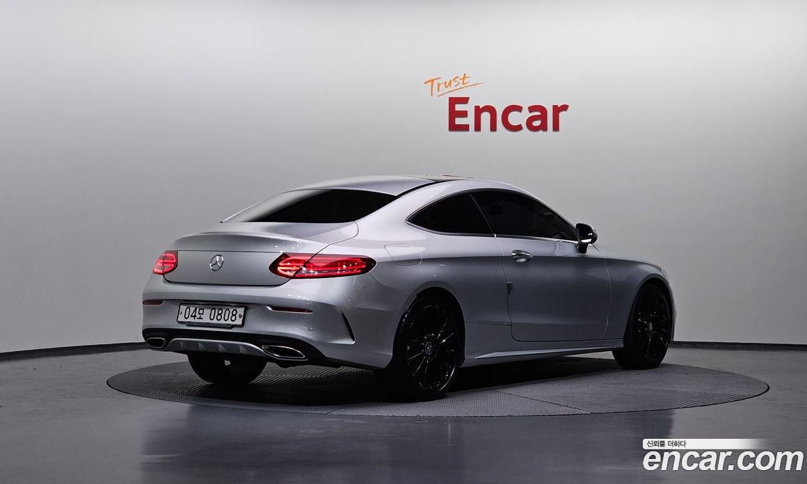 Mercedes-Benz C-Class W205 фото 2