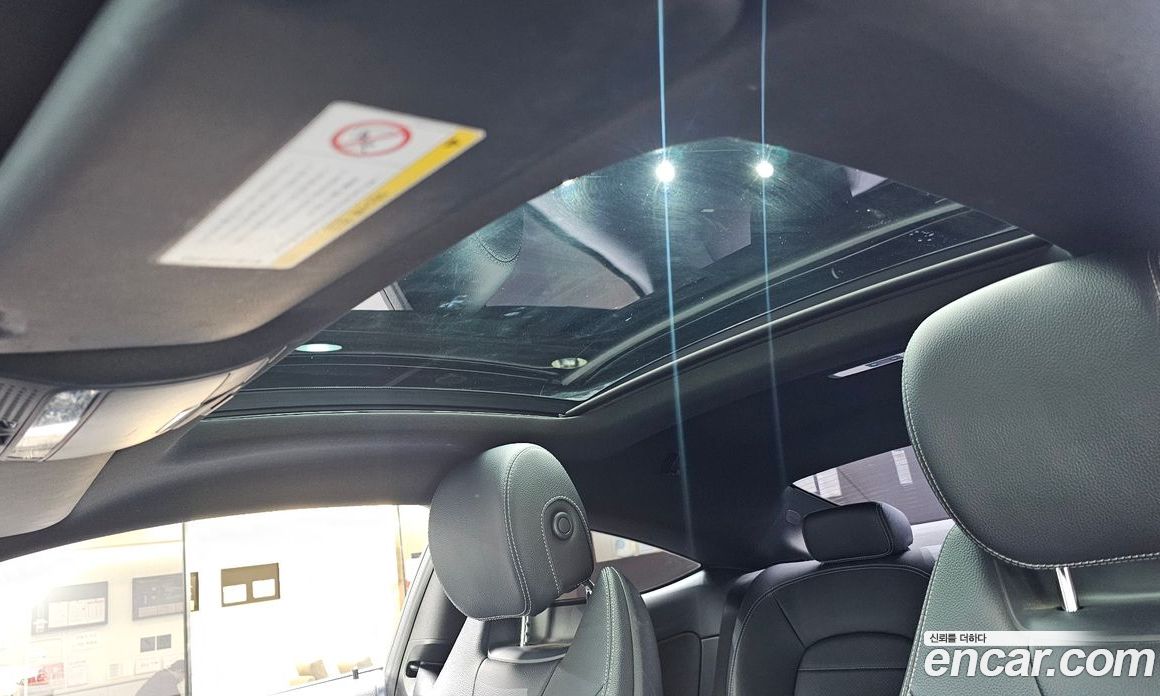 Mercedes-Benz C-Class W205 фото 19
