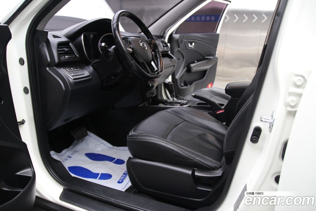 SsangYong (KG Mobility) Tivoli Air фото 11