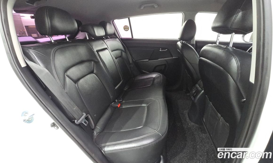 Kia Sportage 3rd Gen Restyling фото 12