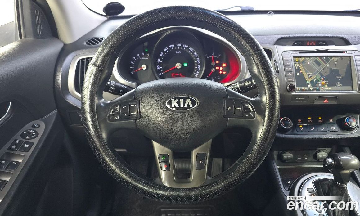 Kia Sportage 3rd Gen Restyling фото 13