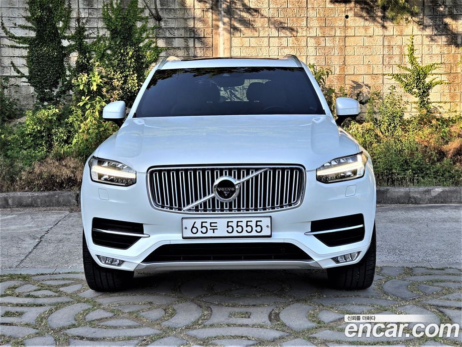 Volvo XC90 2nd Gen фото 3