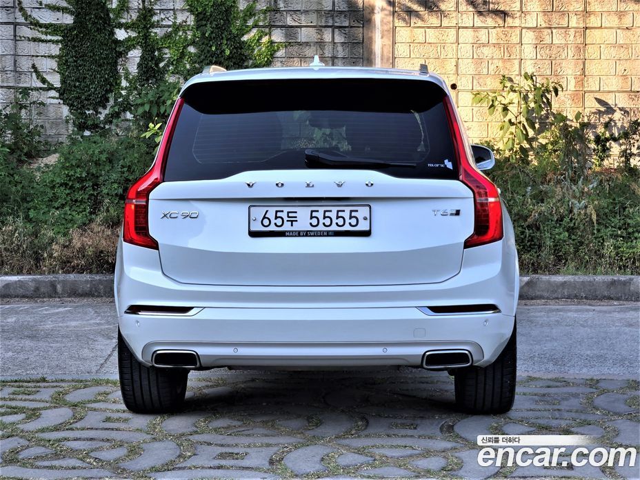Volvo XC90 2nd Gen фото 4