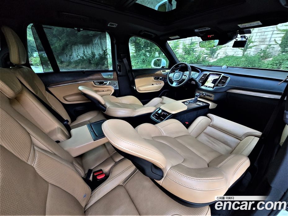 Volvo XC90 2nd Gen фото 10