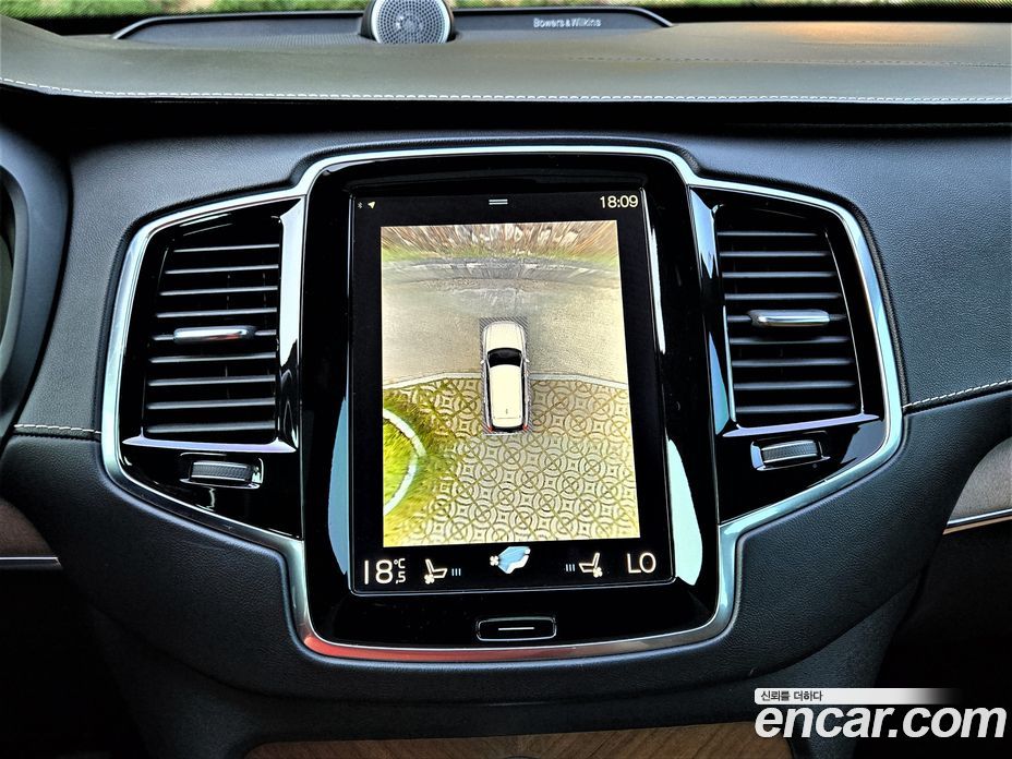 Volvo XC90 2nd Gen фото 15