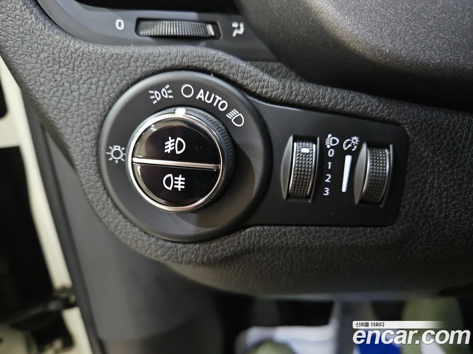 Fiat 500X фото 8
