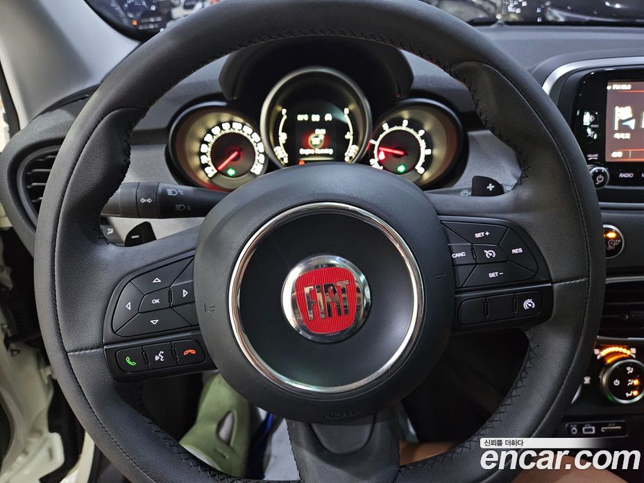 Fiat 500X фото 9