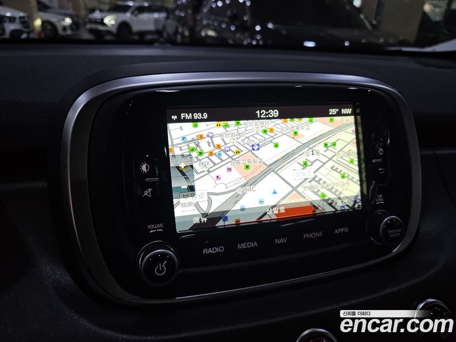 Fiat 500X фото 11