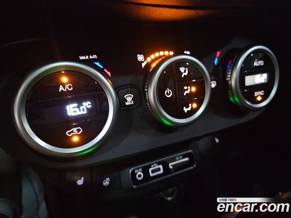 Fiat 500X фото 14