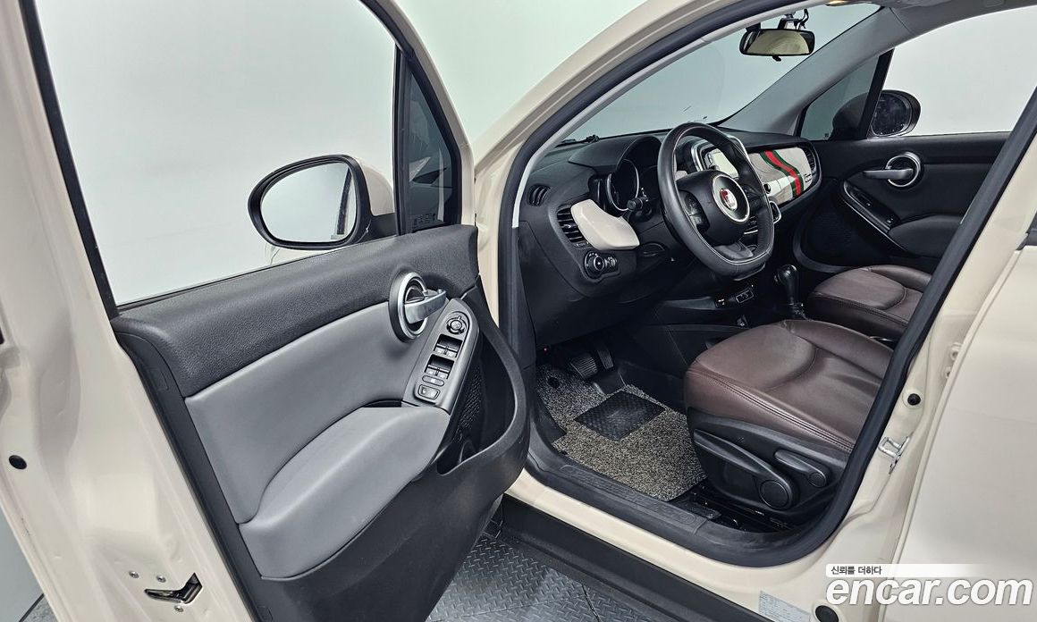 Fiat 500X фото 10