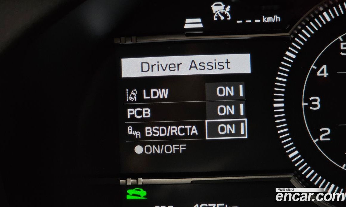 Toyota GR86 фото 15