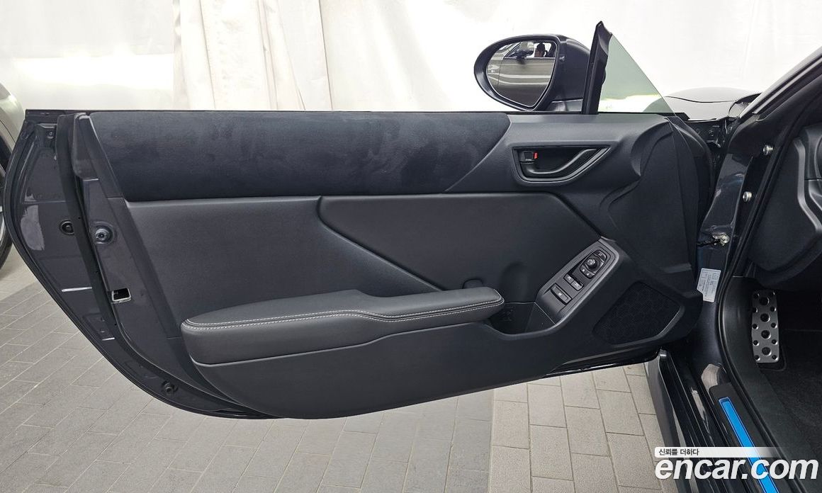 Toyota GR86 фото 25