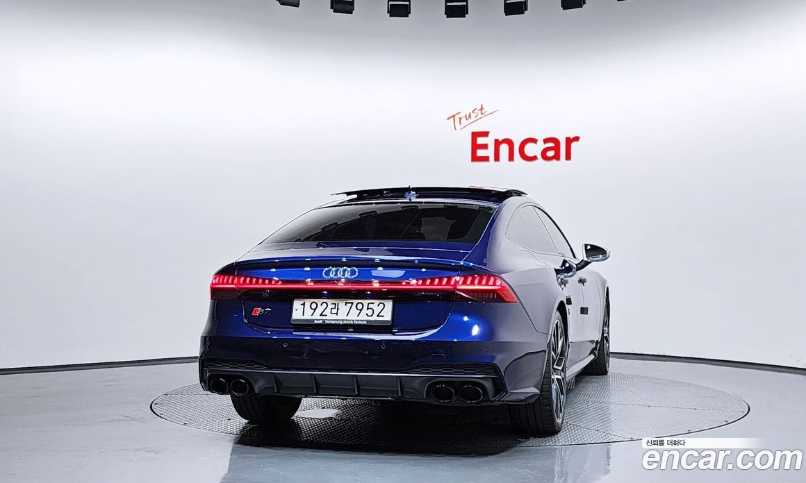 Audi S7 (4K) фото 4
