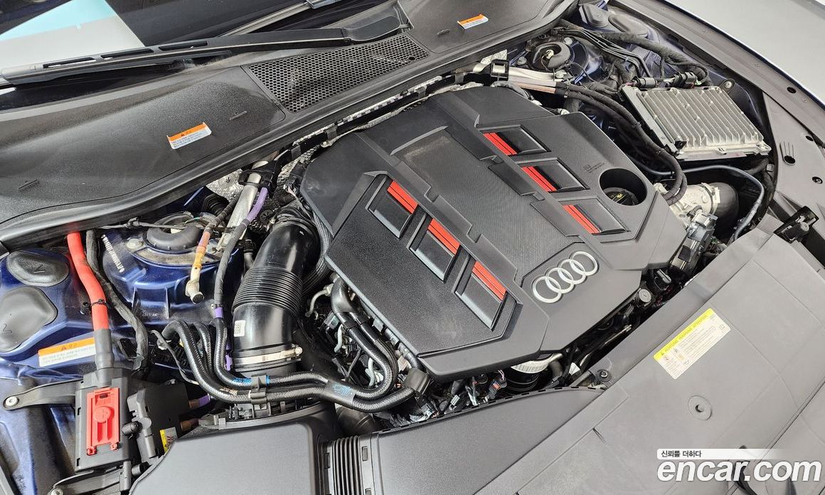 Audi S7 (4K) фото 6