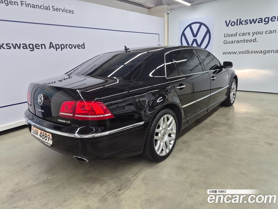 Volkswagen Phaeton фото 2