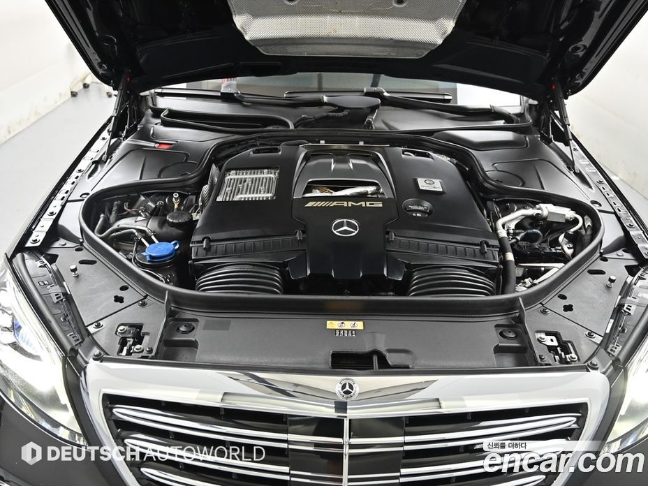 Mercedes-Benz S-Class W222 фото 6
