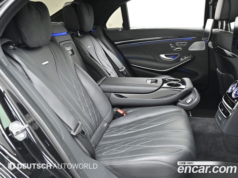 Mercedes-Benz S-Class W222 фото 11